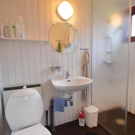 Three-bedroom Holiday In Logstor Løgsted